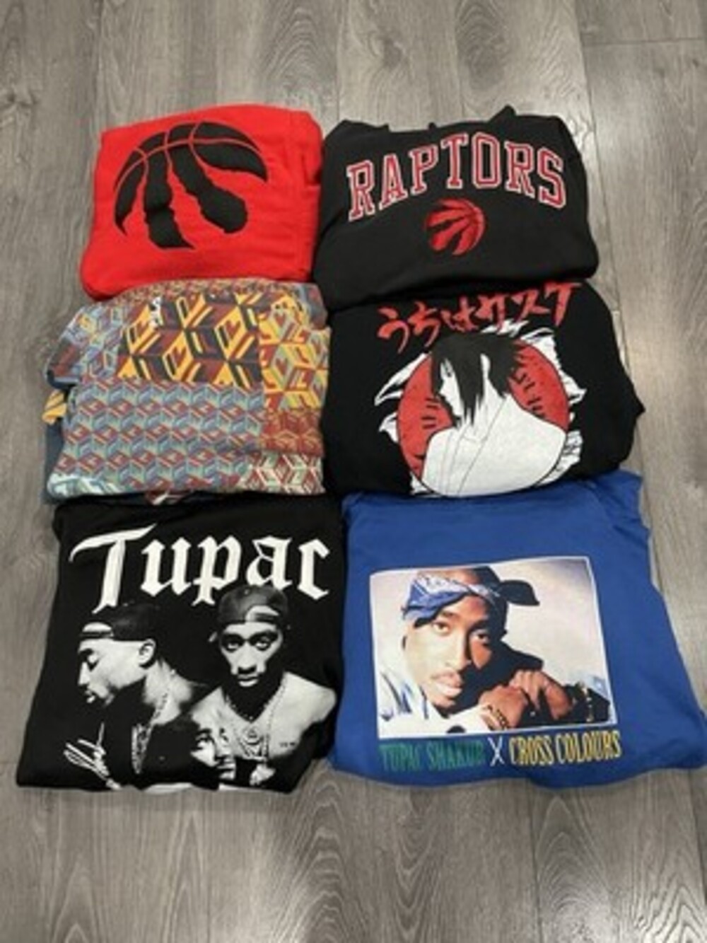 LOT of 6 Hoodies (Men’s sizes M-L)